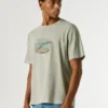 Camiseta con estampado artístico Camiseta con estampado artístico