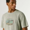 Camiseta con estampado artístico Camiseta con estampado artístico