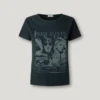 Camiseta con estampado artístico