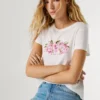 Camiseta con logo floral estampado Camiseta con logo floral estampado