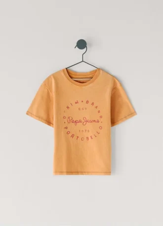 Camiseta de corte holgado con estampado del logotipo