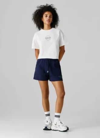 Camiseta de corte holgado con estampado en la espalda