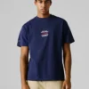 Camiseta de corte holgado con estampado en la espalda