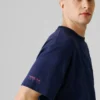 Camiseta de corte holgado con estampado en la espalda