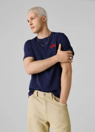 Camiseta de corte regular con estampado de logotipo