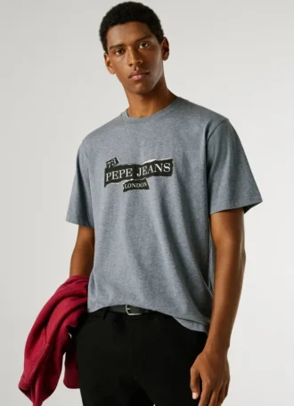 Camiseta de corte regular con estampado de logotipo