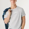 Camiseta de corte regular con estampado de logotipo