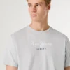 Camiseta de corte regular con estampado de logotipo