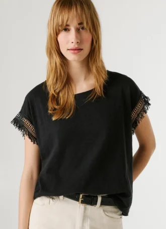 Camiseta de cuello redondo con flecos