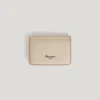 Cartera con logotipo en relieve Cartera con logotipo en relieve