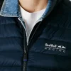Chaleco acolchado con logotipo estampado