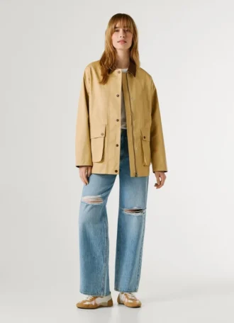 Chaqueta con cuello de camisa