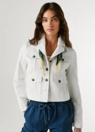 Chaqueta corta de sarga