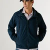 Chaqueta cortavientos con capucha