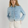 Chaqueta vaquera con detalles Ikat Chaqueta vaquera con detalles Ikat