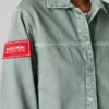 Chaqueta vaquera de corte corto Chaqueta vaquera de corte corto
