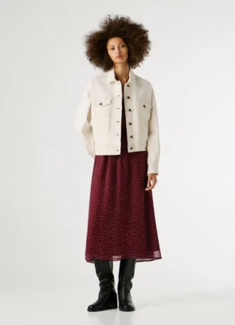 Chaqueta vaquera de corte holgado