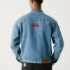 Chaqueta vaquera de corte holgado