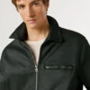Chaqueta vaquera de corte holgado