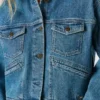 Chaqueta vaquera de corte holgado