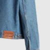 Chaqueta vaquera de corte holgado