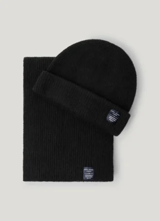 Conjunto de gorro y bufanda de punto elástico