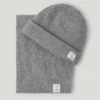 Conjunto de gorro y bufanda de punto elástico