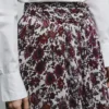 Falda larga con estampado floral Falda larga con estampado floral