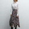 Falda larga con estampado floral Falda larga con estampado floral