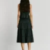 Falda midi con detalle bordado