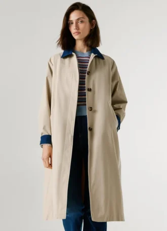 Gabardina con cuello de camisa