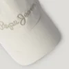Gorra de sarga con logotipo bordado Gorra de sarga con logotipo bordado