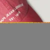 Gorra de sarga con logotipo bordado Gorra de sarga con logotipo bordado