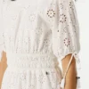 Minivestido con detalles calados Minivestido con detalles calados