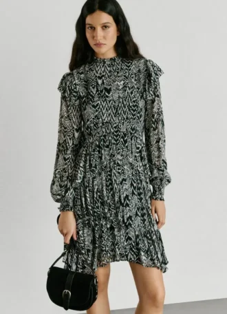 Minivestido con estampado de fantasía