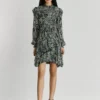Minivestido con estampado de fantasía Minivestido con estampado de fantasía
