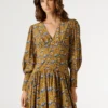 Minivestido con estampado floral