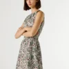 Minivestido con estampado floral