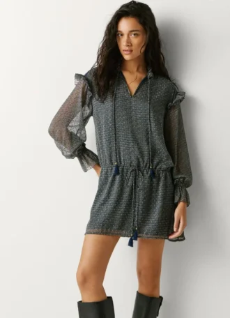 Minivestido con volantes