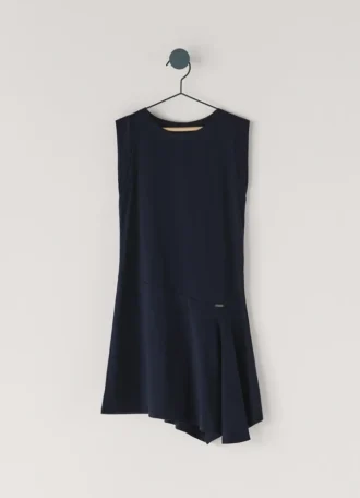 Minivestido de cuello redondo
