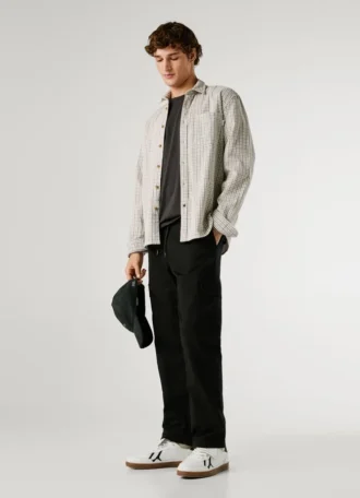 Pantalones cargo de corte ajustado