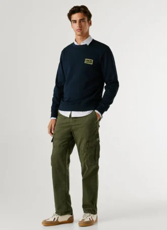Pantalones cargo de sarga de corte regular