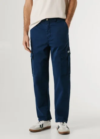 Pantalones cargo de sarga de corte regular