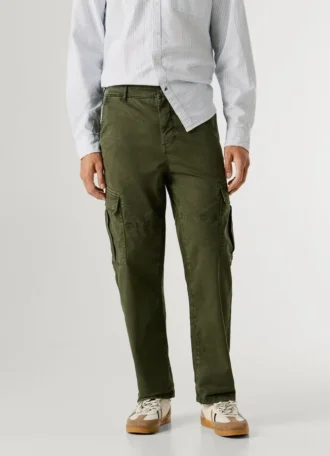Pantalones cargo de sarga de corte regular