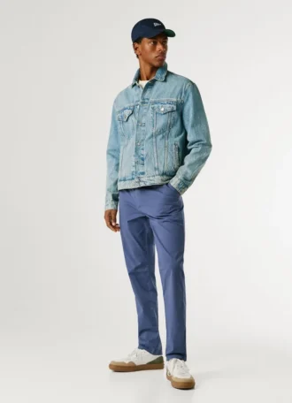 Pantalones chino de corte ajustado