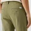 Pantalones chino de corte ajustado