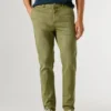 Pantalones chino de corte cónico