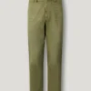 Pantalones chino de corte cónico