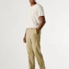 Pantalones chinos de corte regular