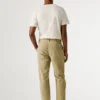 Pantalones chinos de corte regular